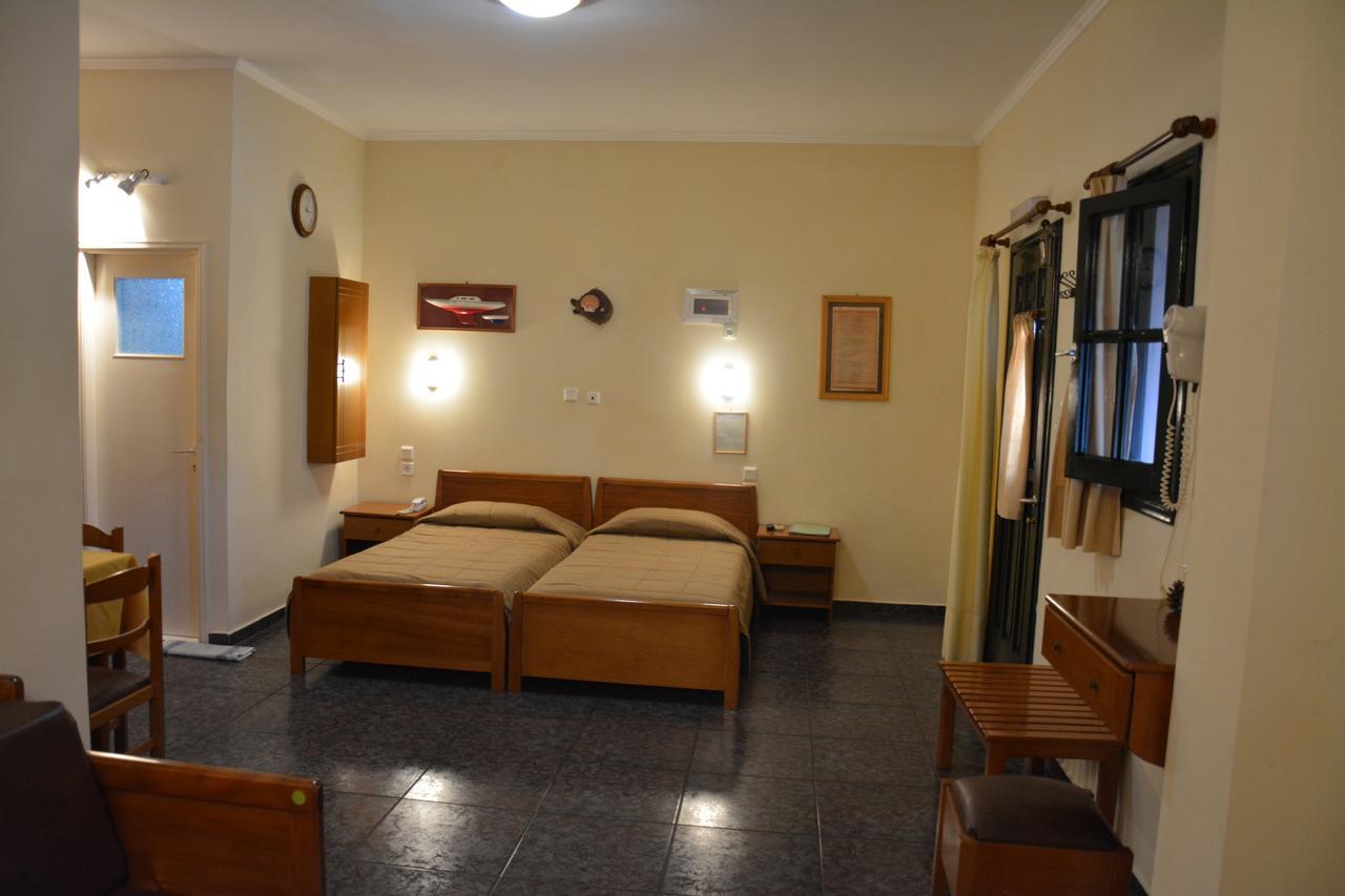 Aristotelis Apartments Frikes Екстер'єр фото